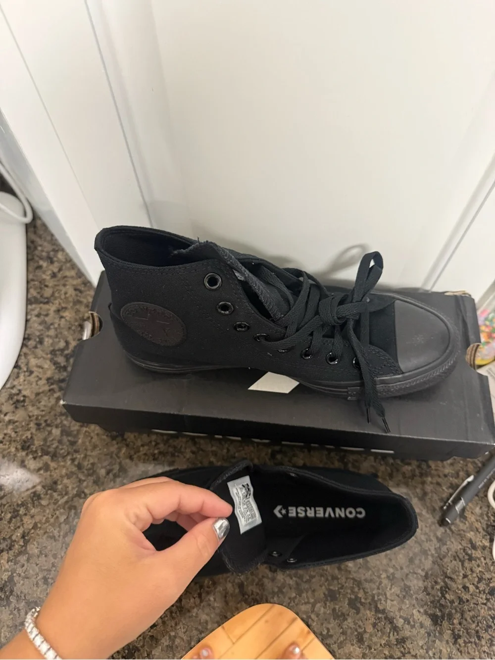 Converse High Top All Black New In Box Men’s Size 6.5 And Women’s Size 8.5
